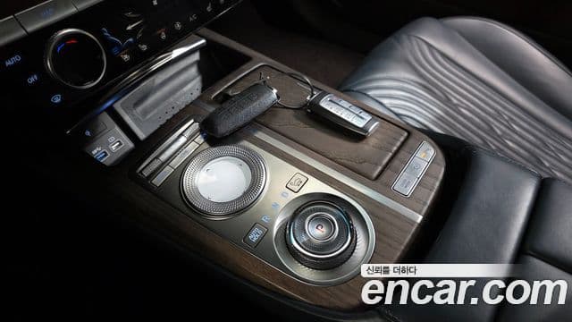 Genesis G80 (RG3) бензин 3.5 турбо AWD, 2021 9