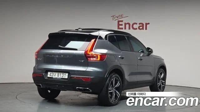 Volvo XC40 T4 R-Design, 2019 3