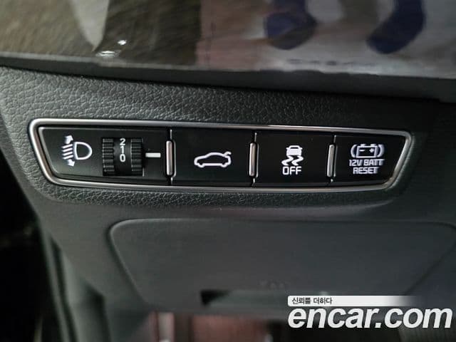 Kia K8 гибрид Noblesse Light, 2022 12