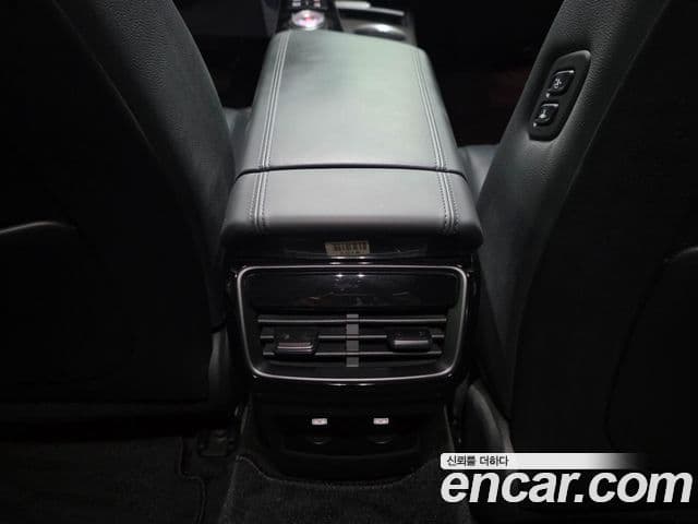 Kia K8 гибрид Noblesse Light, 2022 15