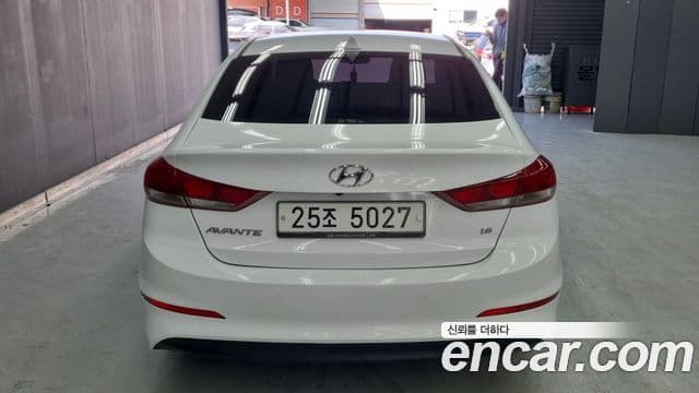 Hyundai Avante AD 1.6 GDI Value Plus, 2018 4