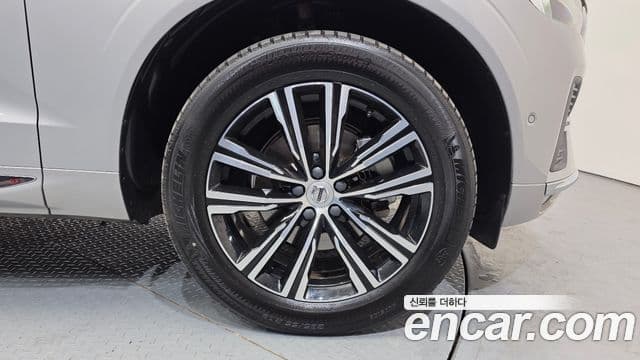 Volvo XC60 2세대 B5 Inscription, 2022 все фото