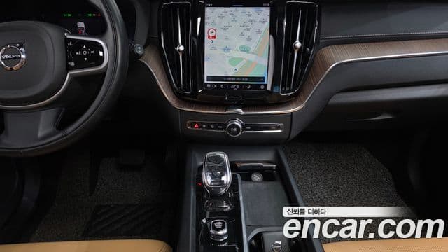 Volvo XC60 2세대 B5 Inscription, 2022 15
