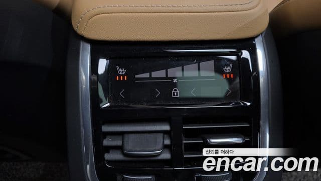 Volvo XC60 2세대 B5 Inscription, 2022 18