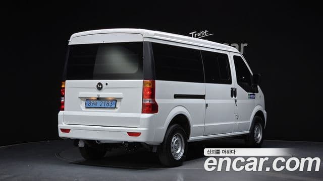 동풍소콘 C35 EV 4-seater, 2023 2