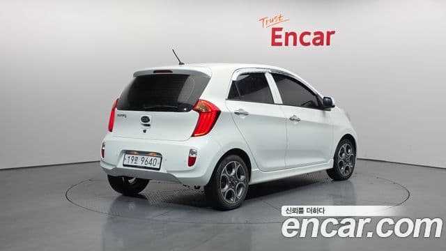 Kia All New Morning Luxury, 2013 2