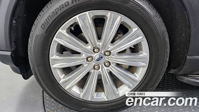 Ford Explorer 6세대 2.3 Limited 4WD, 2021 все фото