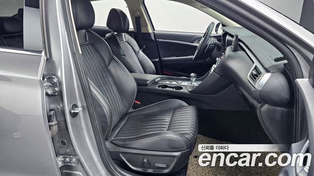 Genesis The / новый New G70, 2021 10