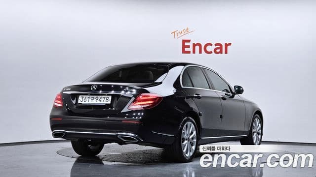 Mercedes-Benz E-класс W213 Exclusive, 2020 2