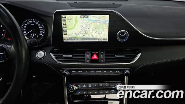 Hyundai Grandeur IG Premium, 2018 19