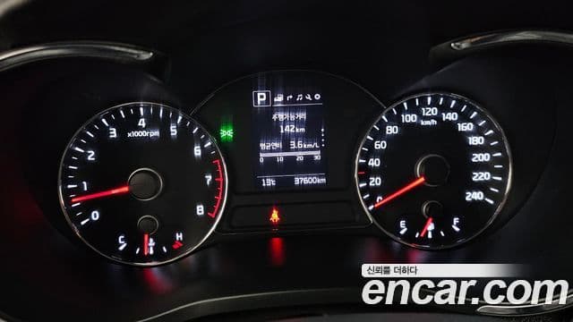 Kia The / новый New K3 Style, 2017 8