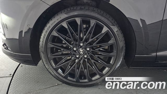 Hyundai Grandeur гибрид (GN7) Calligraphy, 2024 все фото