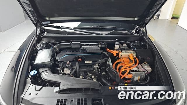 Hyundai Grandeur гибрид (GN7) Calligraphy, 2024 6