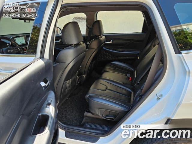 Hyundai Santa Fe TM Exclusive, 2019 16