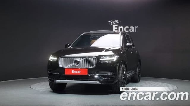 Volvo XC90 2세대 T8 Inscription гибрид, 2018 3