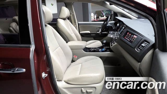 Kia The / новый New Carnival Special, 2020 11