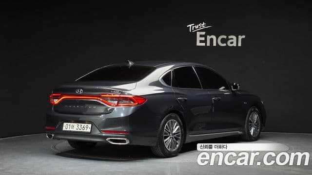 Hyundai Grandeur IG гибрид Exclusive, 2018 2