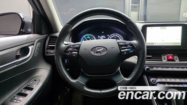 Hyundai Grandeur IG гибрид Exclusive, 2018 13