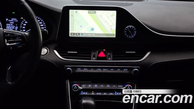 Hyundai Grandeur IG гибрид Exclusive, 2018 15