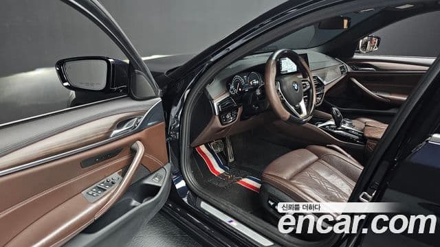BMW 5시리즈 (G30) 520d M Sport Plus, 2018 11