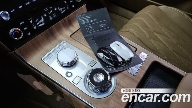 Genesis G80 (RG3) бензин 2.5 турбо AWD, 2025 9