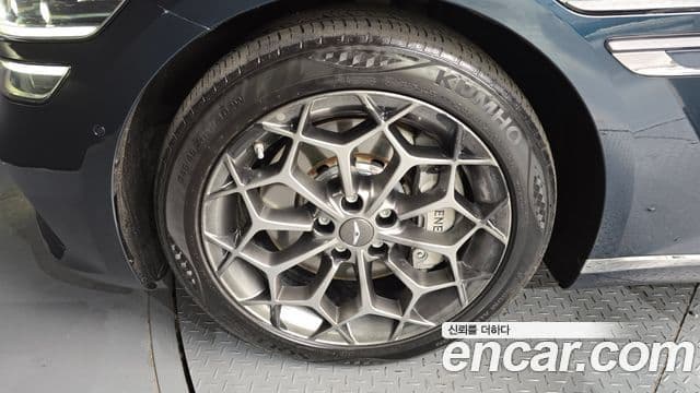 Genesis G80 (RG3) бензин 3.5 турбо 2WD, 2022 все фото