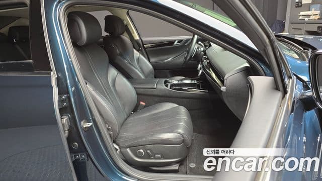 Genesis G80 (RG3) бензин 3.5 турбо 2WD, 2022 12