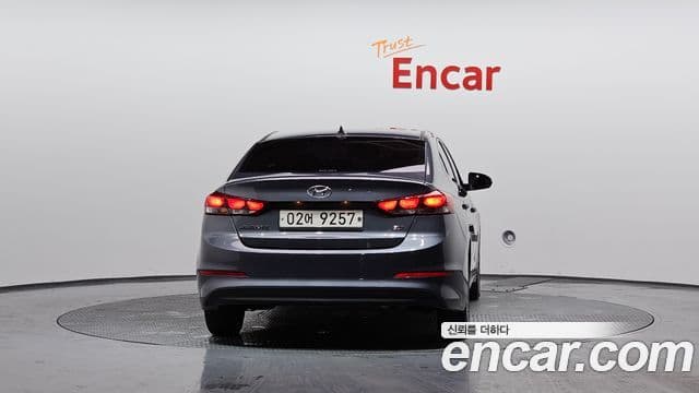 Hyundai Avante AD 1.6 GDI Smart, 2017 4