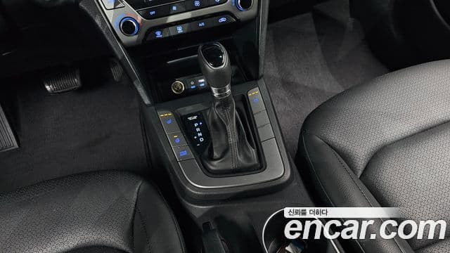 Hyundai Avante AD 1.6 GDI Smart, 2017 9