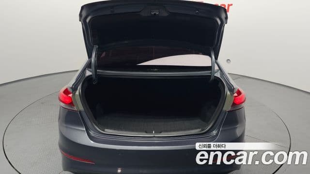 Hyundai Avante AD 1.6 GDI Smart, 2017 20