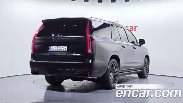 Cadillac Escalade 5세대 ESV Sport Platinum, 2023 2