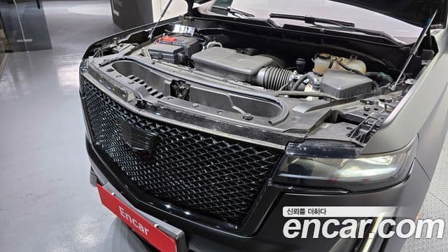 Cadillac Escalade 5세대 ESV Sport Platinum, 2023 6