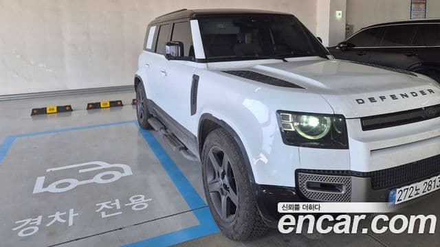 Land Rover Defender (L663) 110 D250 X-Dynamic SE, 2025 3