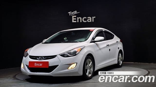 Hyundai Avante MD Premier, 2012 1