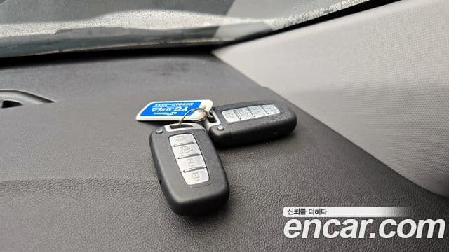 Hyundai Avante MD Premier, 2012 19