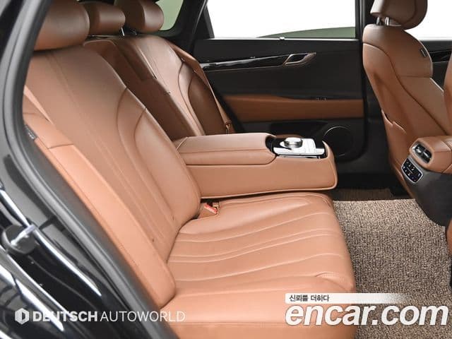 Genesis G80 (RG3) бензин 2.5 турбо AWD, 2023 12