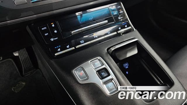 Hyundai The / новый New Grandeur IG Premium Choice, 2021 9