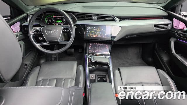 Audi Q8 e-Tron (GE) Premium, 2024 7