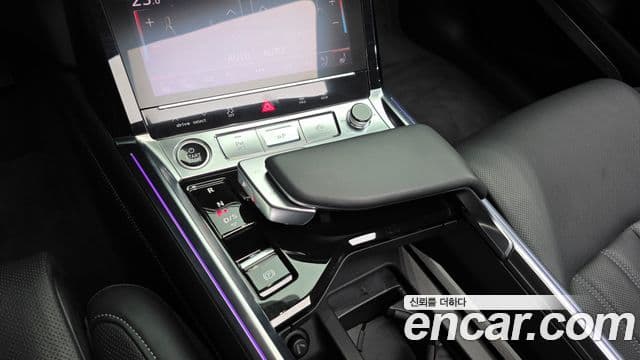 Audi Q8 e-Tron (GE) Premium, 2024 9