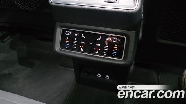 Audi Q8 e-Tron (GE) Premium, 2024 19