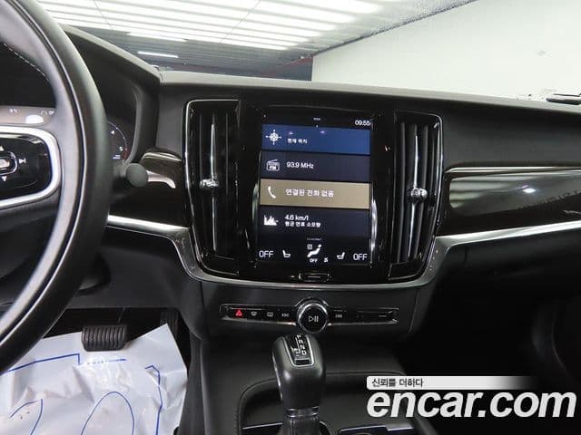 Volvo S90 D4 Momentum, 2018 10