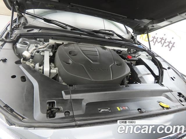 Volvo S90 D4 Momentum, 2018 19