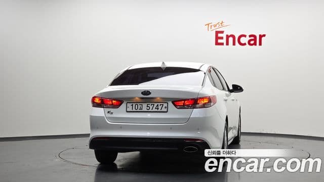 Kia K5 2세대 Luxury, 2018 4
