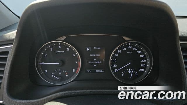 Hyundai Avante AD Modern, 2016 8