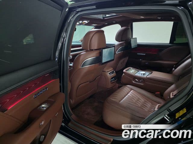 Genesis G90 (RS4) бензин 3.5 турбо AWD, 2023 18