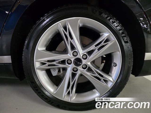 Genesis G90 (RS4) бензин 3.5 турбо AWD, 2023 20