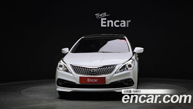 Hyundai Grandeur HG Modern, 2015 3