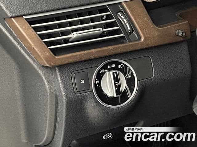 Mercedes-Benz E-класс W212 E300 Elegance, 2013 14