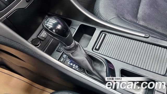 Hyundai Sonata The / новый 브릴리언트 Premium, 2013 9