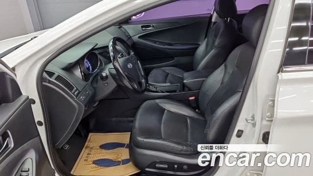 Hyundai Sonata The / новый 브릴리언트 Premium, 2013 10